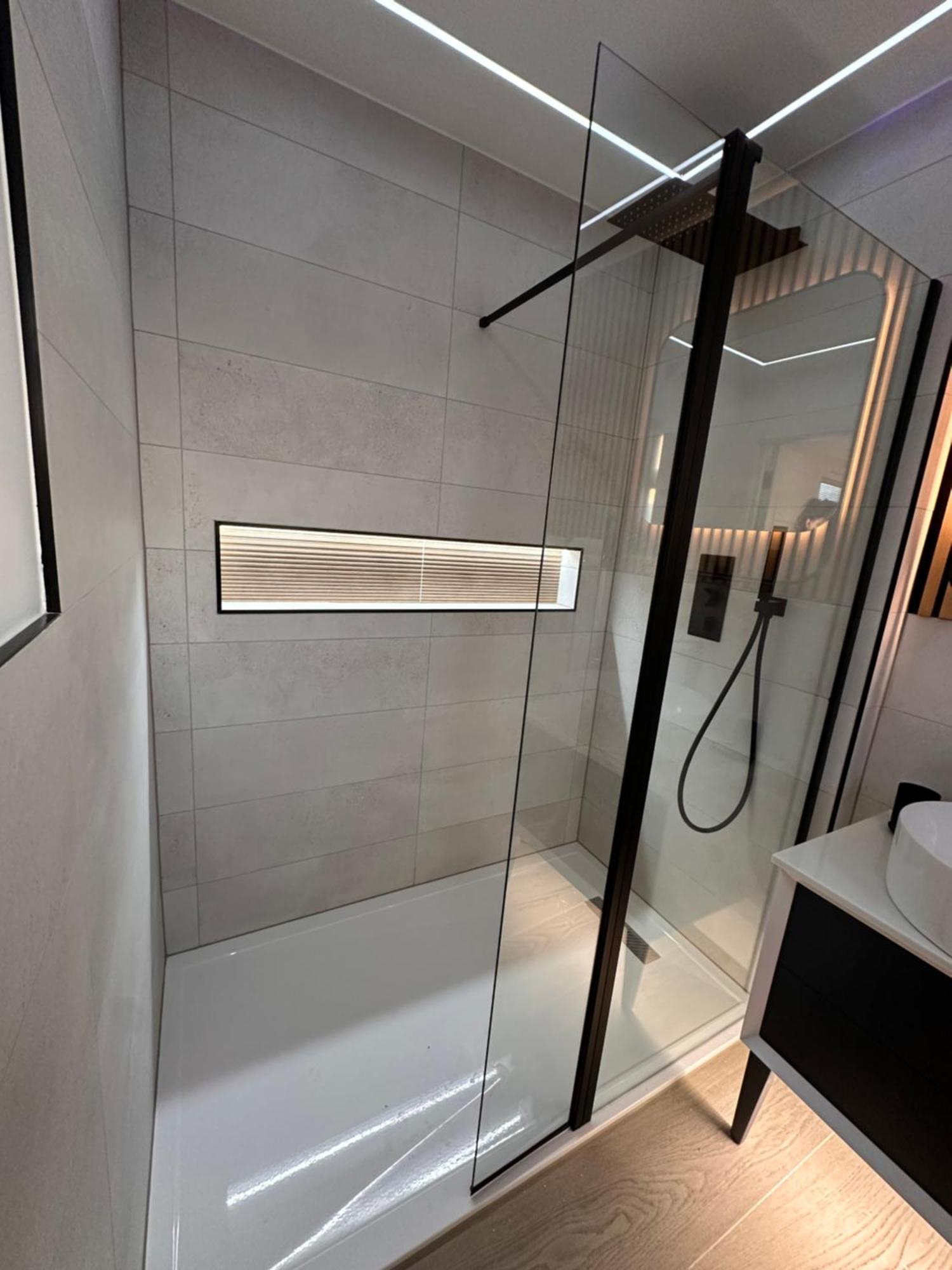 R5 - Luxury Private Ensuite Self-Contained Room - Newly Renovated Halesowen Luaran gambar