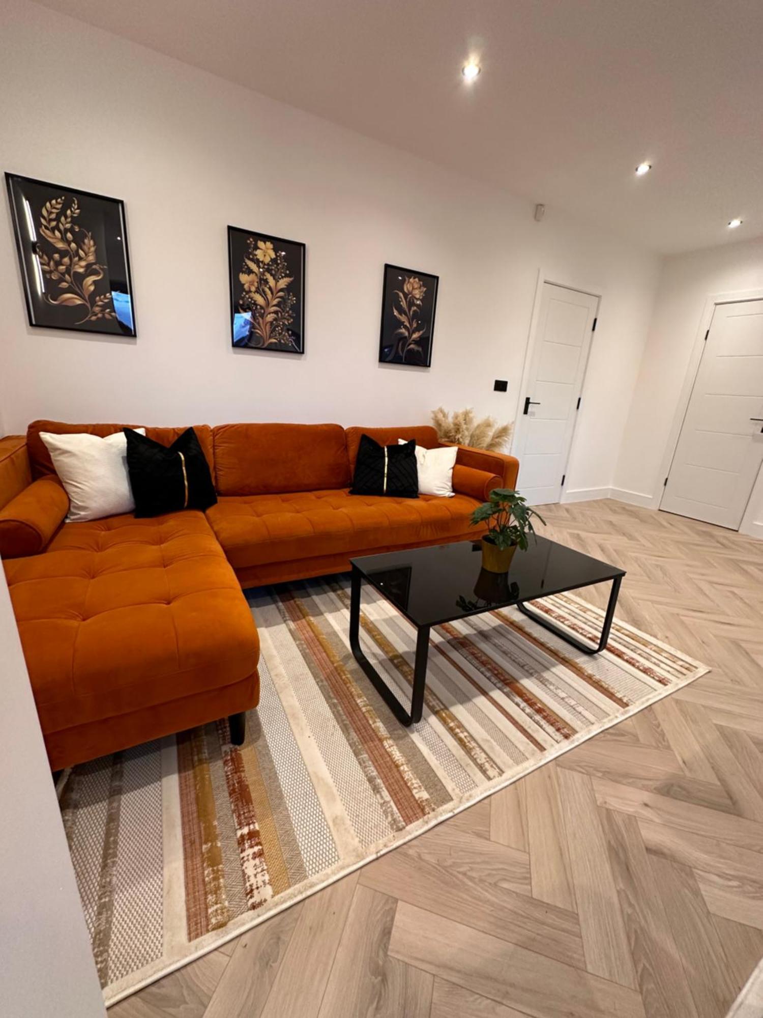 R5 - Luxury Private Ensuite Self-Contained Room - Newly Renovated Halesowen Luaran gambar