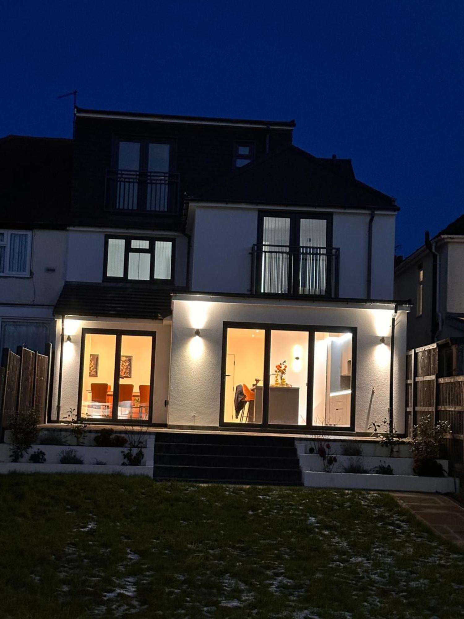 R5 - Luxury Private Ensuite Self-Contained Room - Newly Renovated Halesowen Luaran gambar