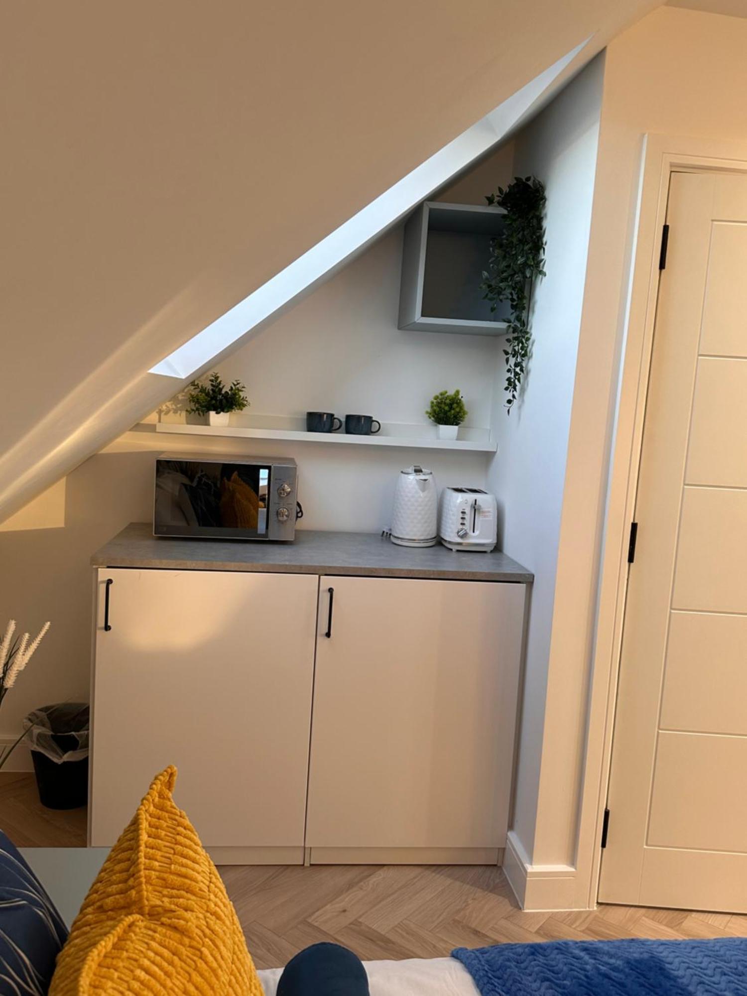 R5 - Luxury Private Ensuite Self-Contained Room - Newly Renovated Halesowen Luaran gambar