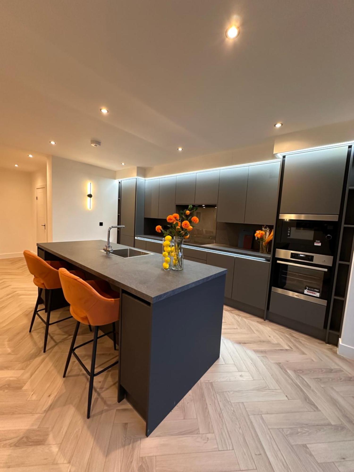 R5 - Luxury Private Ensuite Self-Contained Room - Newly Renovated Halesowen Luaran gambar