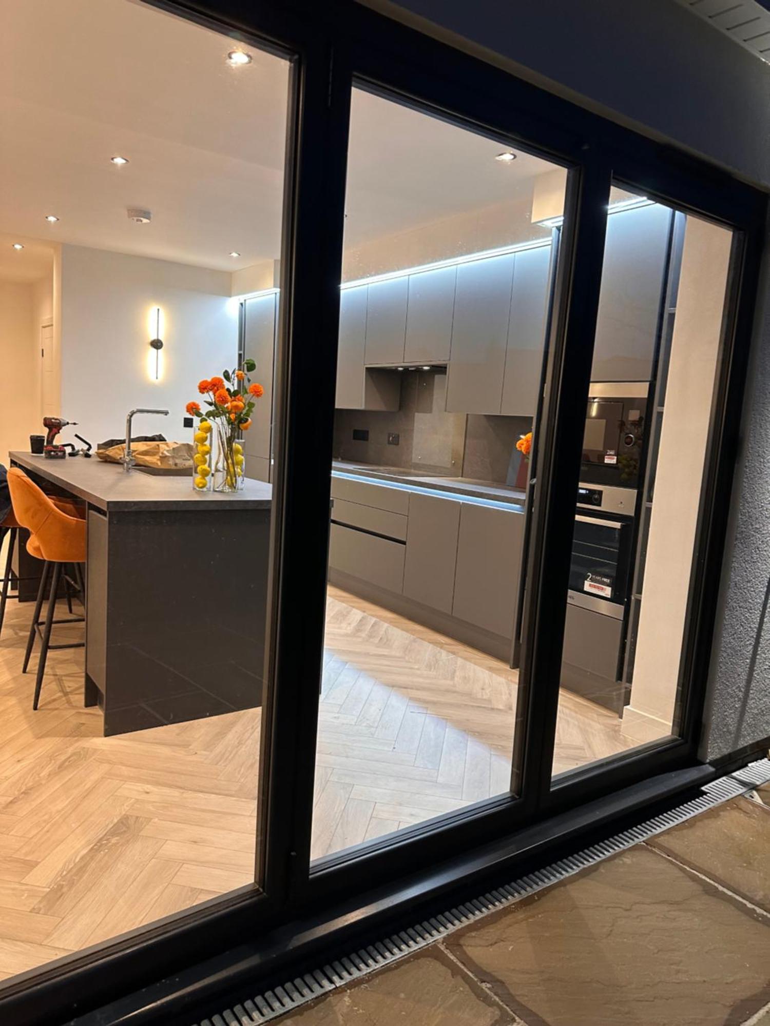 R5 - Luxury Private Ensuite Self-Contained Room - Newly Renovated Halesowen Luaran gambar