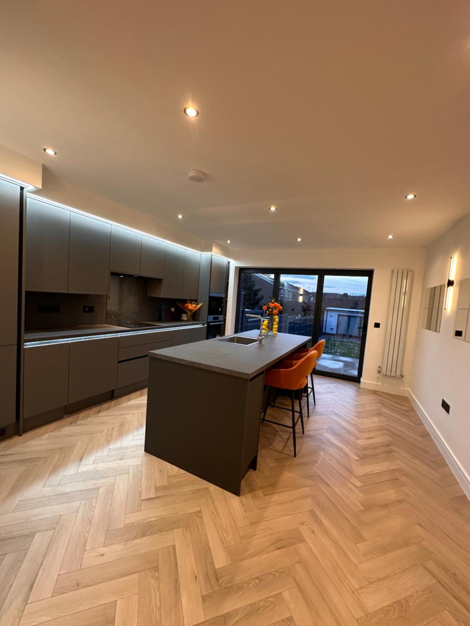 R5 - Luxury Private Ensuite Self-Contained Room - Newly Renovated Halesowen Luaran gambar